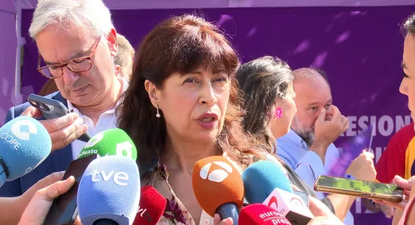La ministra de Igualdad, Ana Redondo, realiza declaraciones a la prensa en el marco de su visita a la ciudad de Palencia