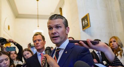cruzan al secretario de defensa de trump por no querer mujeres en la guerra: es absurdo desaprovechar nuestros talentos, dice capitana militar de eeuu