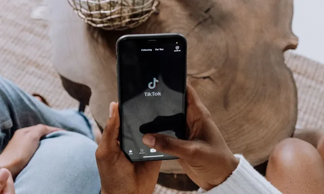 TikTok es una red social muy utilizada entre adolescentes.