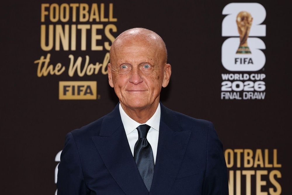 Pierluigi Collina, presidente de la Comisión de Árbitros de la FIFA, elogió los esfuerzos por "hacer el fútbol más limpio".