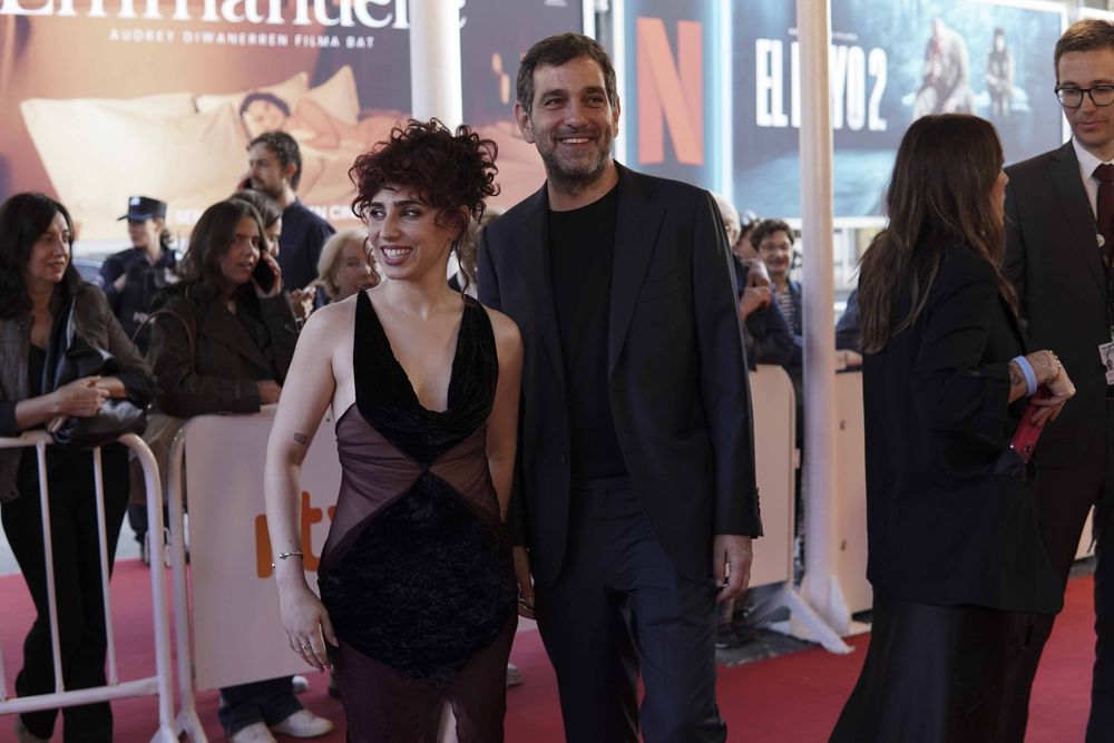 Nicolas Gil Lavedra y Zoe Hochbaum.