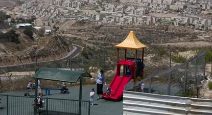 La expropiación responde al secuestro de tres adolescentes.