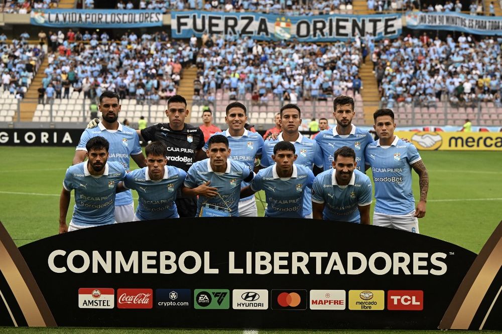 Franco Romero, Leandro Sosa y Martín Cauteruccio en Sporting Cristal Franco Romero, Leandro Sosa y Martín Cauteruccio en Sporting Cristal