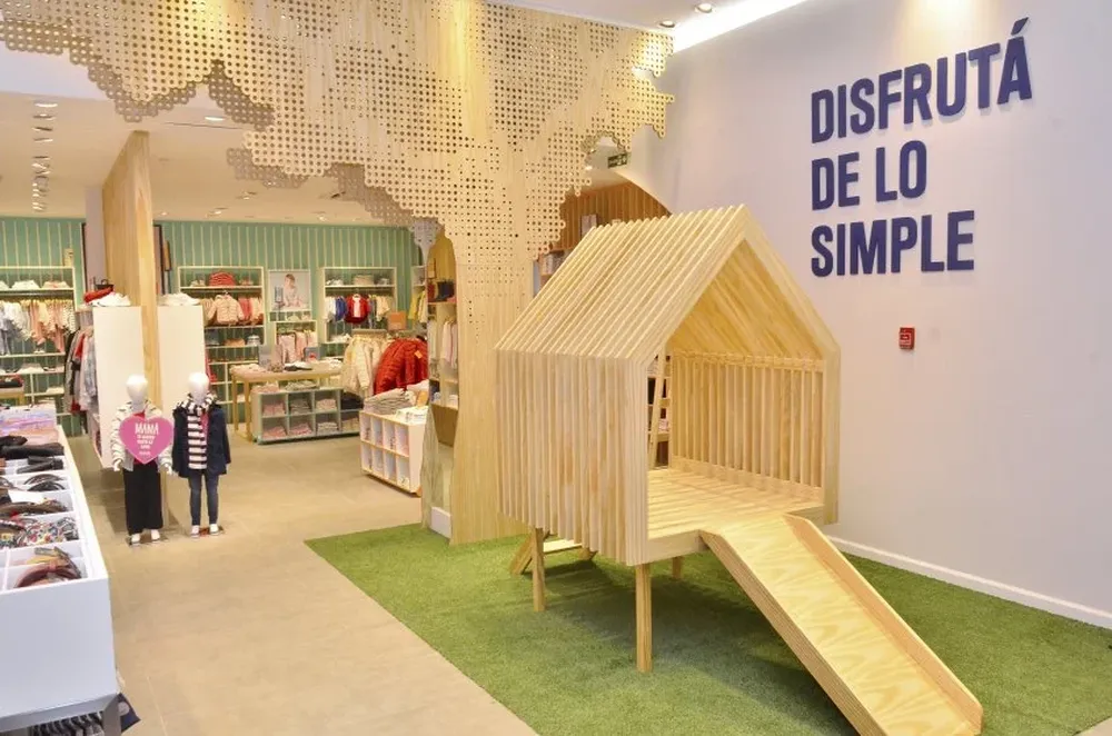 Local de Bas en Las Piedras Shopping inaugurado el 10 de mayo