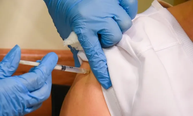 Industria pide a los países que repartan las vacunas a través del Covax