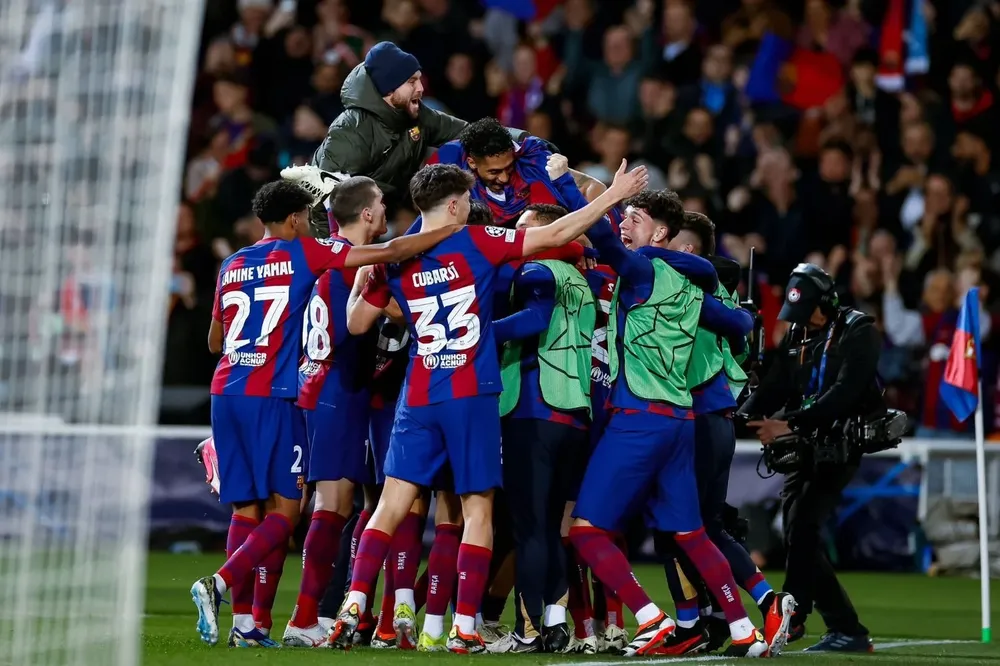 El Barça visita Paris.