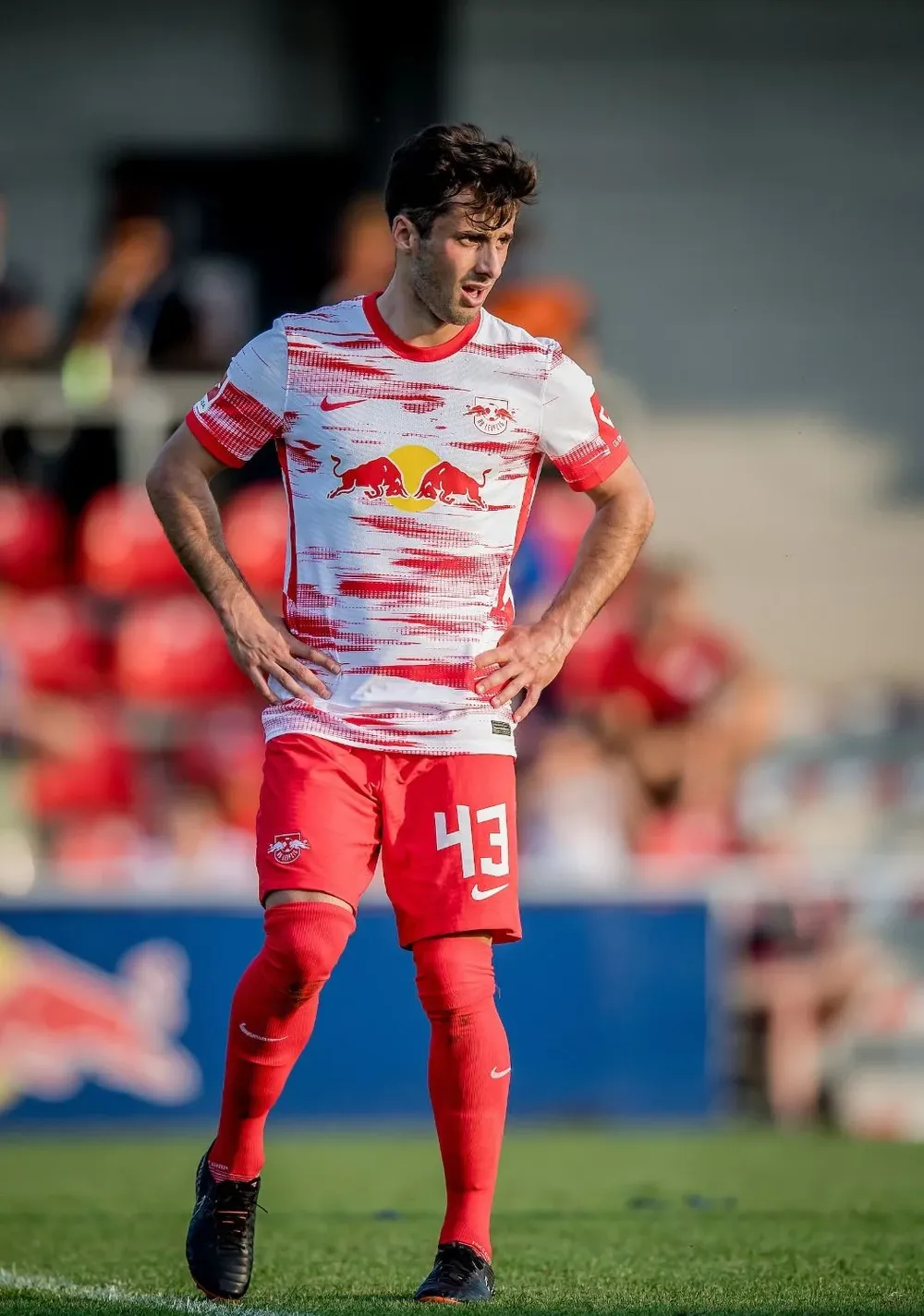 Marcelo Saracchi, jugador de Leipzig de la Bundesliga alemana, estará de seis a ocho meses alejado de las canchas