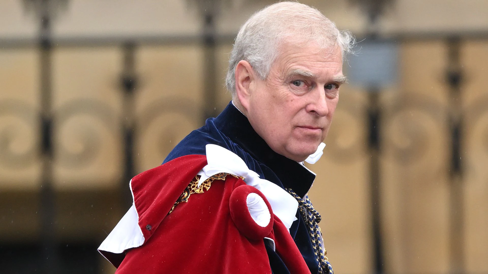 El príncipe Andrés, en tiempos mejores cuando conservaba sus títulos.