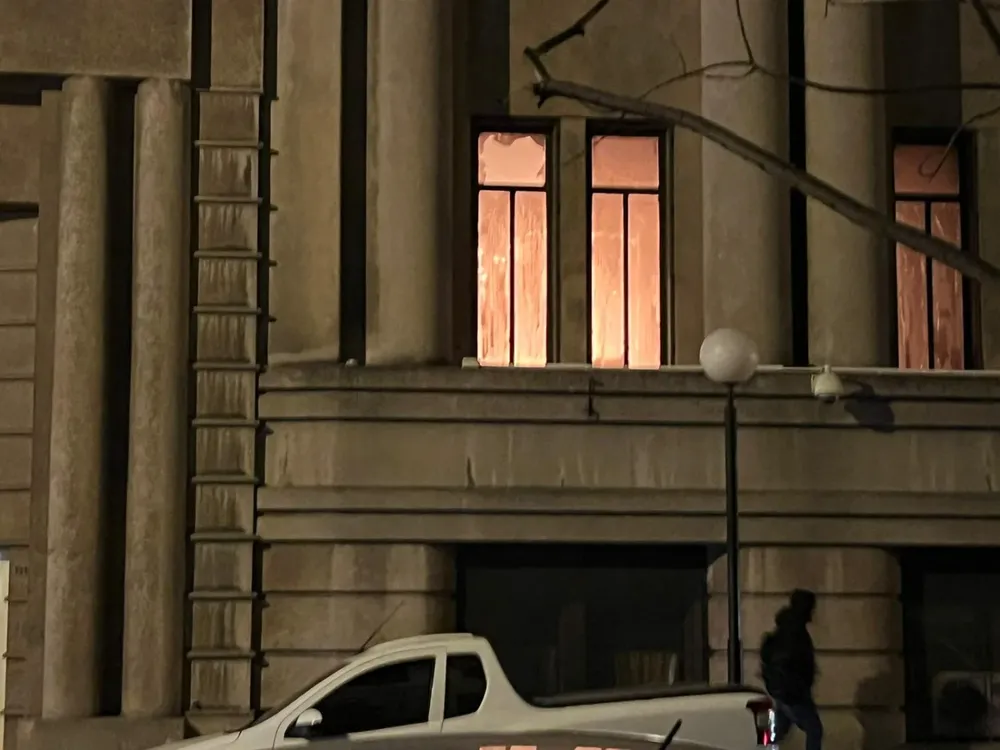 Se incendió la ex Jefatura de Montevideo