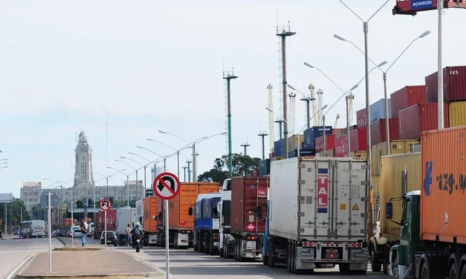 Paro general de transportistas de carga el próximo viernes