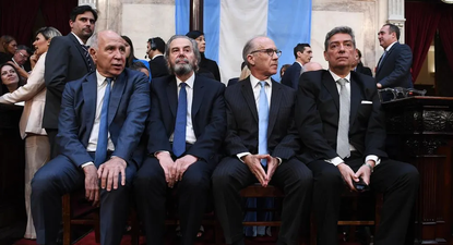 La controversia surgió por el nombramiento de una funcionaria en el área de Jurisprudencia, una decisión que, según Lorenzetti, carecería de transparencia.