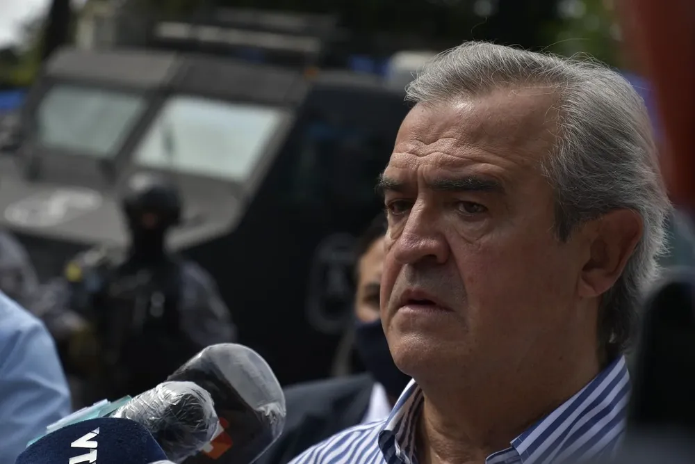 Larrañaga dijo que también solicitará acceder al registro de clubes cannábicos y autocultuvadores