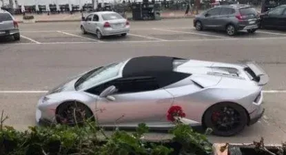 El auto Lamborghini que manejaba Aguiar