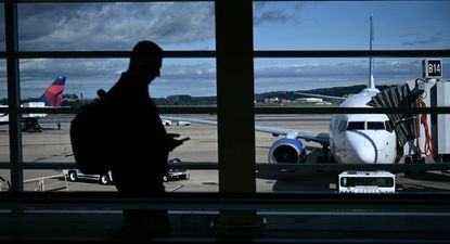 Crisis aérea por el shutdown: 10.000 vuelos retrasados y temores por un colapso en el tráfico aéreo de EEUU