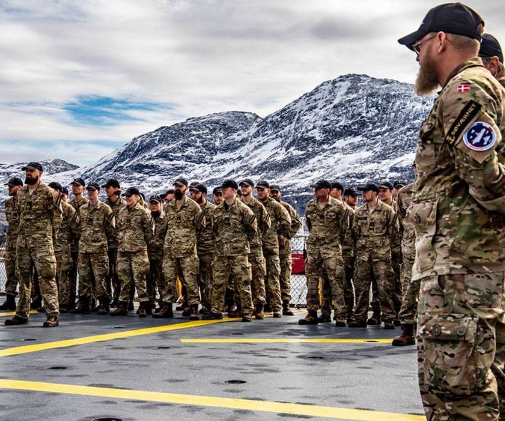 Tropas de países europeos en Groenlandia. 