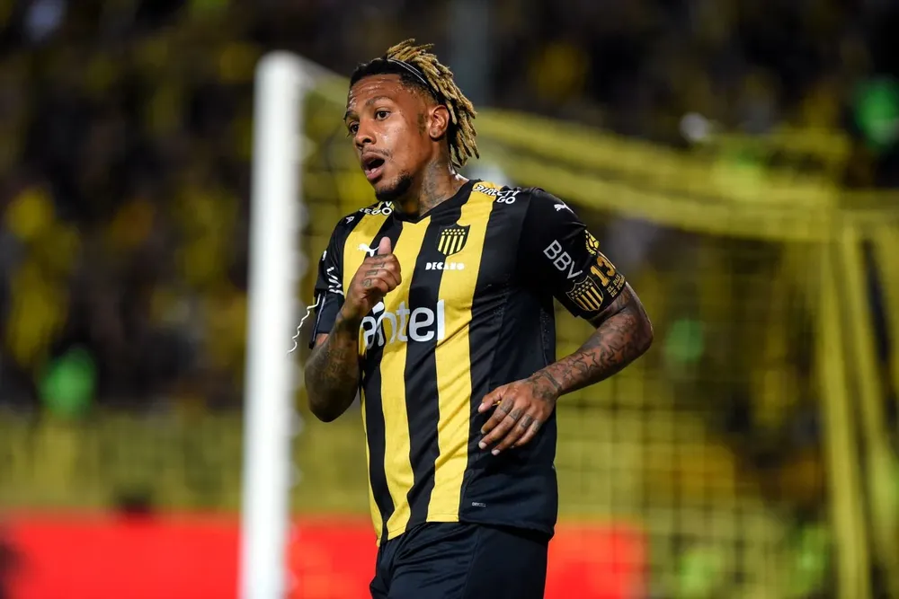 Abel Hernández en la pretemporada