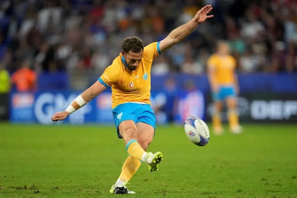 Felipe Berchesi, apertura de Los Teros