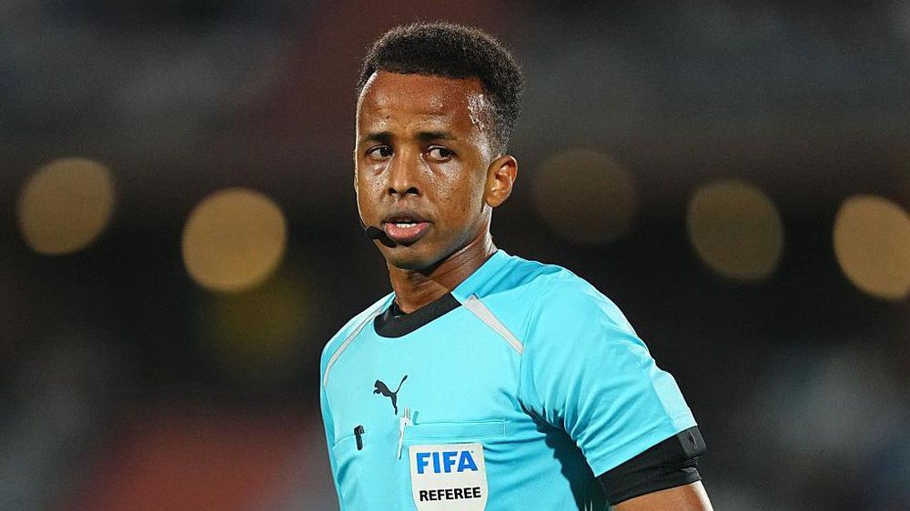 Omar Artan ha sido árbitro oficial de la FIFA desde 2018.
