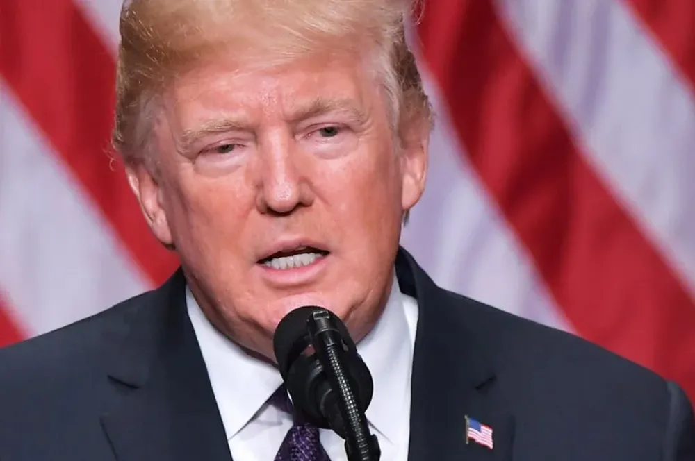 El presidente Donald Trump quiere terminar con el programa DACA