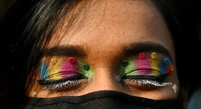 “Mis padres querían matarme cuando les dije que me sentía hombre y amaba a una mujer”