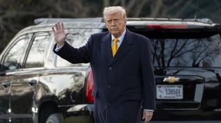 Donald Trump no descarta una recesión económica en EEUU y desacredita a un funcionario clave de su gobierno