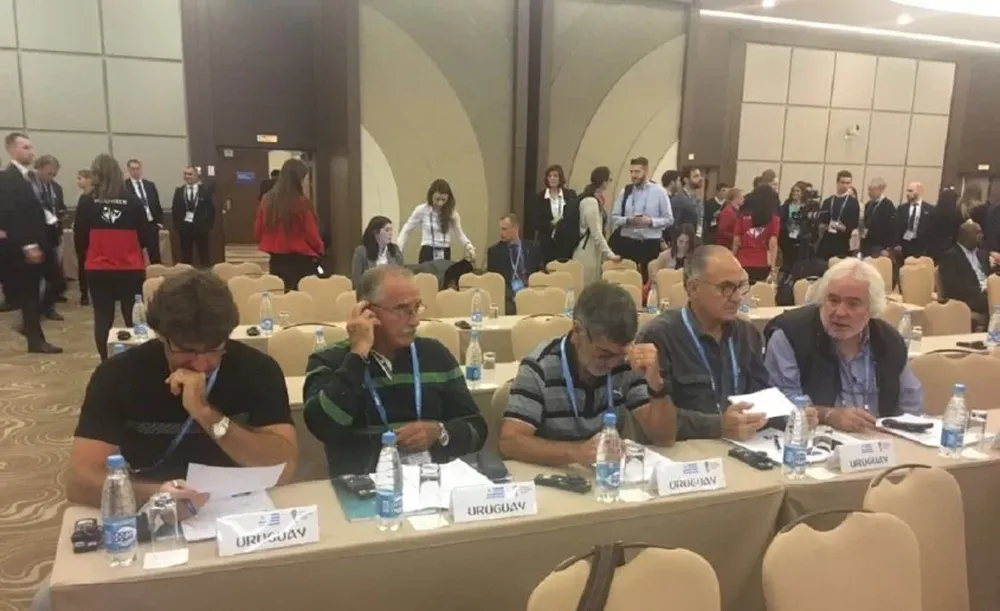 Parte de la delegación uruguaya en Sochi