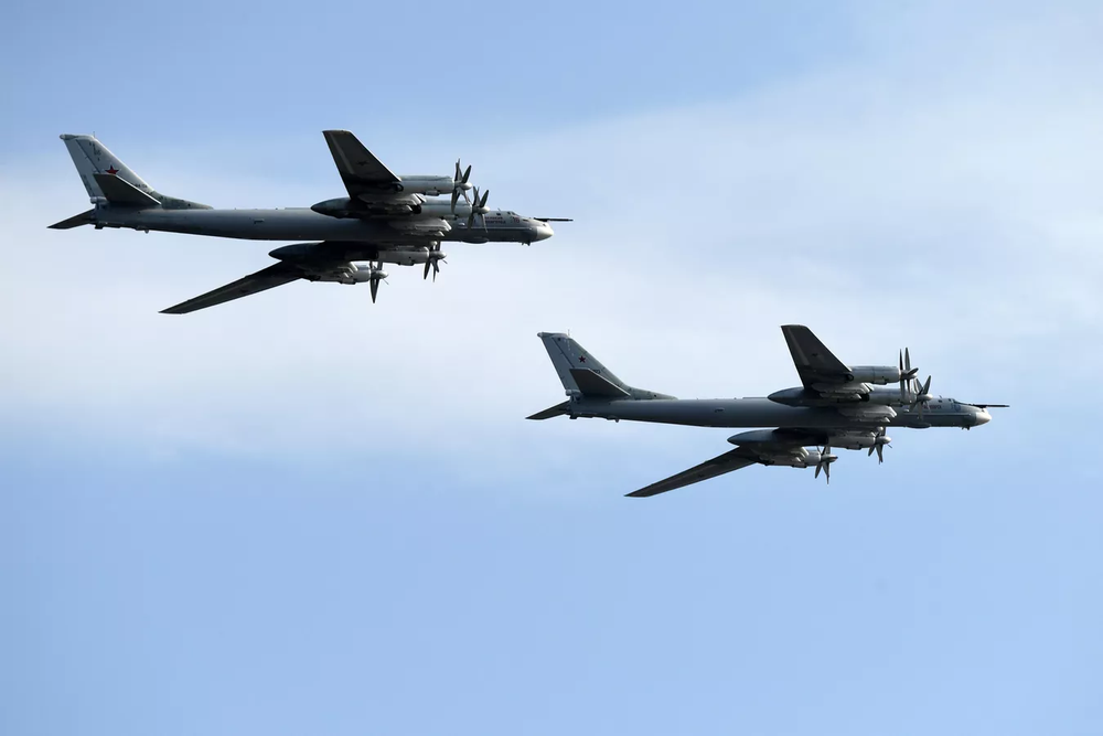 asi una decena de aviones militares rusos y chinos entran en la zona de defensa a&eacute;rea de Corea del Sur