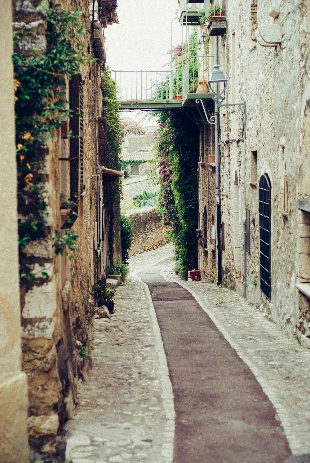 Presicce, Italia, combina historia, naturaleza y una oferta económica atractiva para quienes busquen una vida tranquila.  