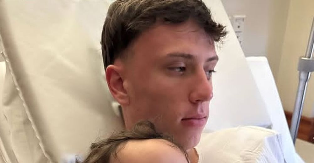 Desde el sanatorio en el que lo operaron, Germ&aacute;n Barbas se tom&oacute; una foto