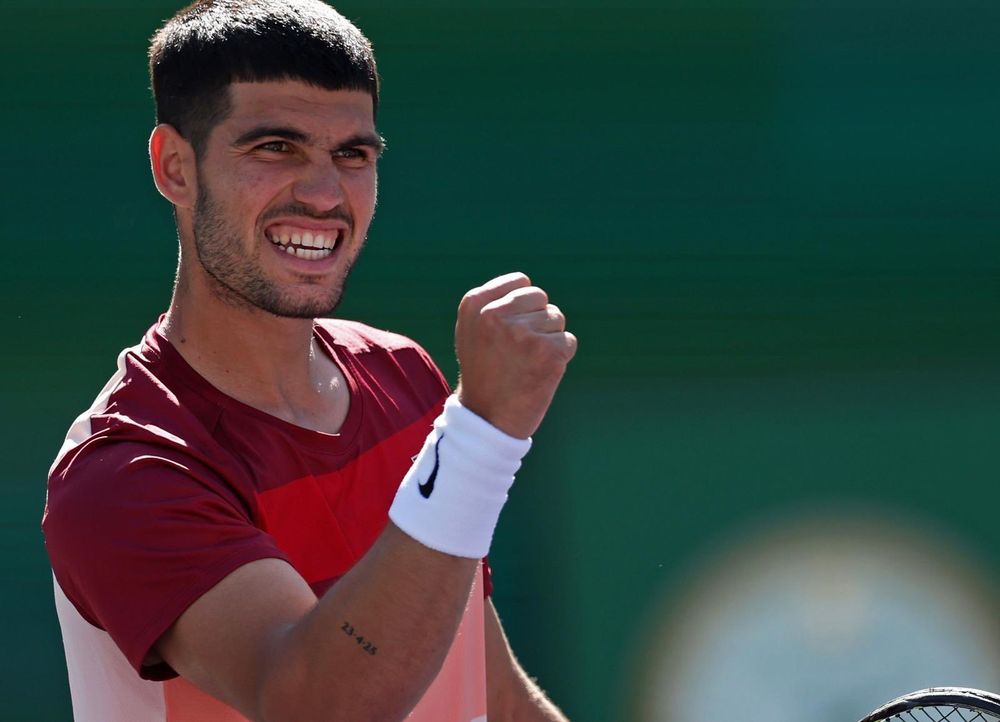 Triunfo sin problemas para Alcaraz.