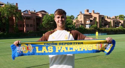 Jeremía Recoba ya es nuevo jugador de Las Palmas de España