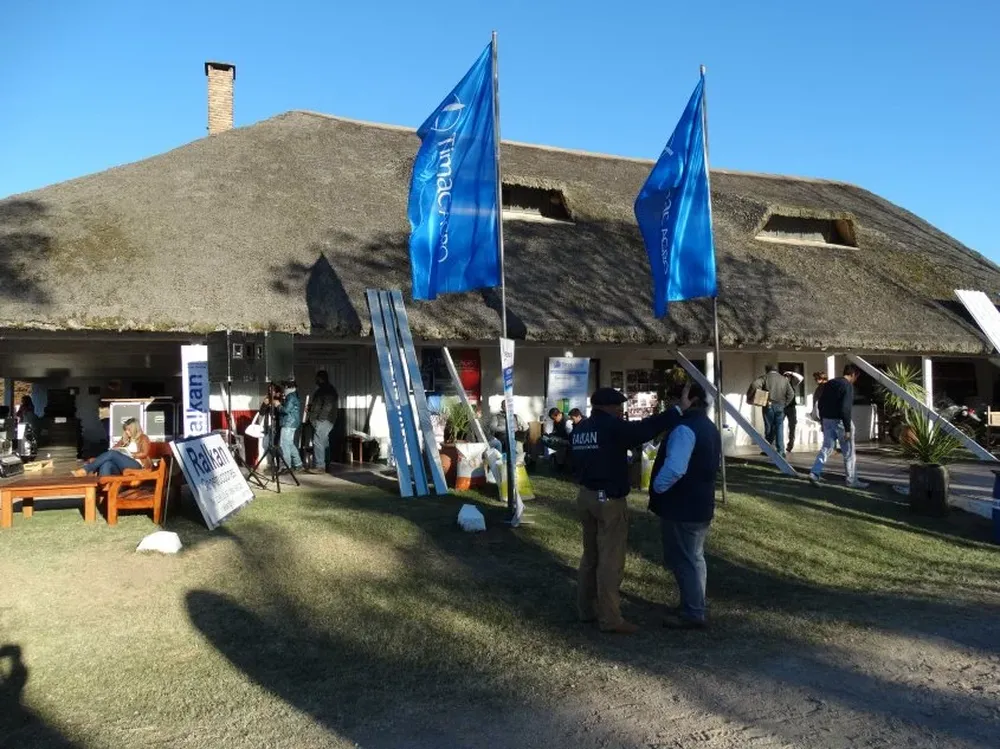 Las actividades de la Feria de Prolesa se realizan en la Sociedad Criolla Mi Tapera.