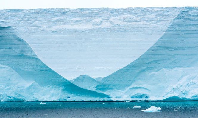 Cómo el iceberg más grande del mundo se convirtió en noticia y acabó transformando el océano que lo rodeaba
