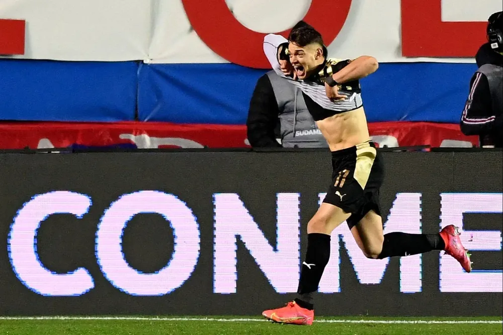 Valentín Rodríguez celebra su golazo ante Nacional