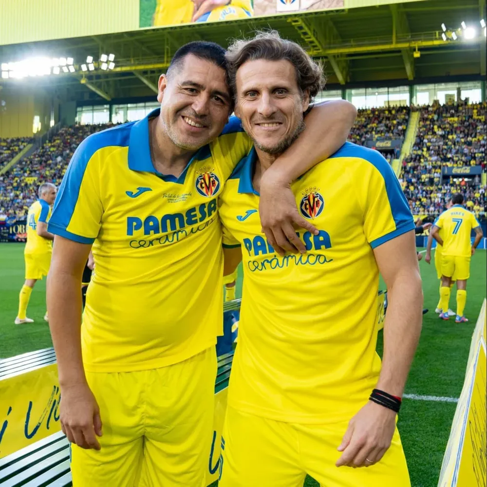 Diego Forlán y Juan Román Riquelme volvieron a jugar juntos con Villarreal este sábado