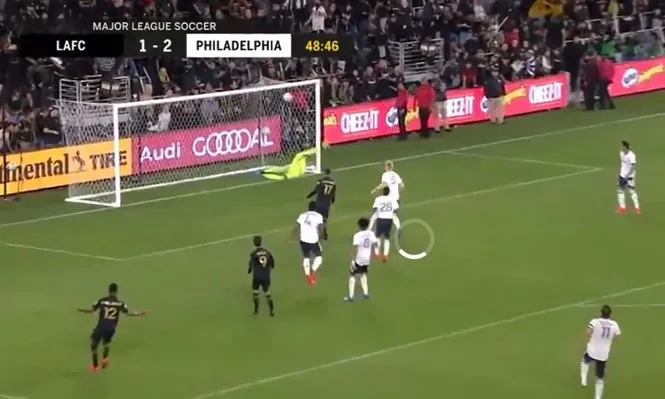 La colgó: el golazo de Diego Rossi en la MLS
