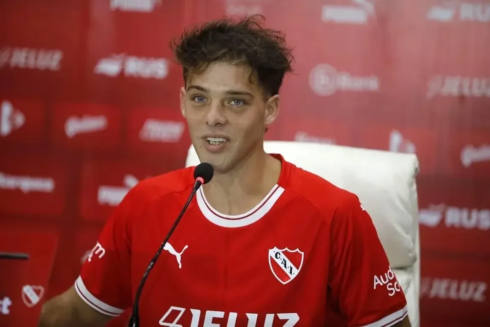 Santiago Maratea sigue sumando dinero para Independiente