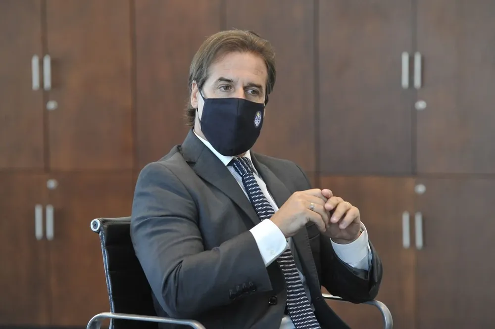 El presidente Luis Lacalle Pou en su oficina de Torre Ejecutiva