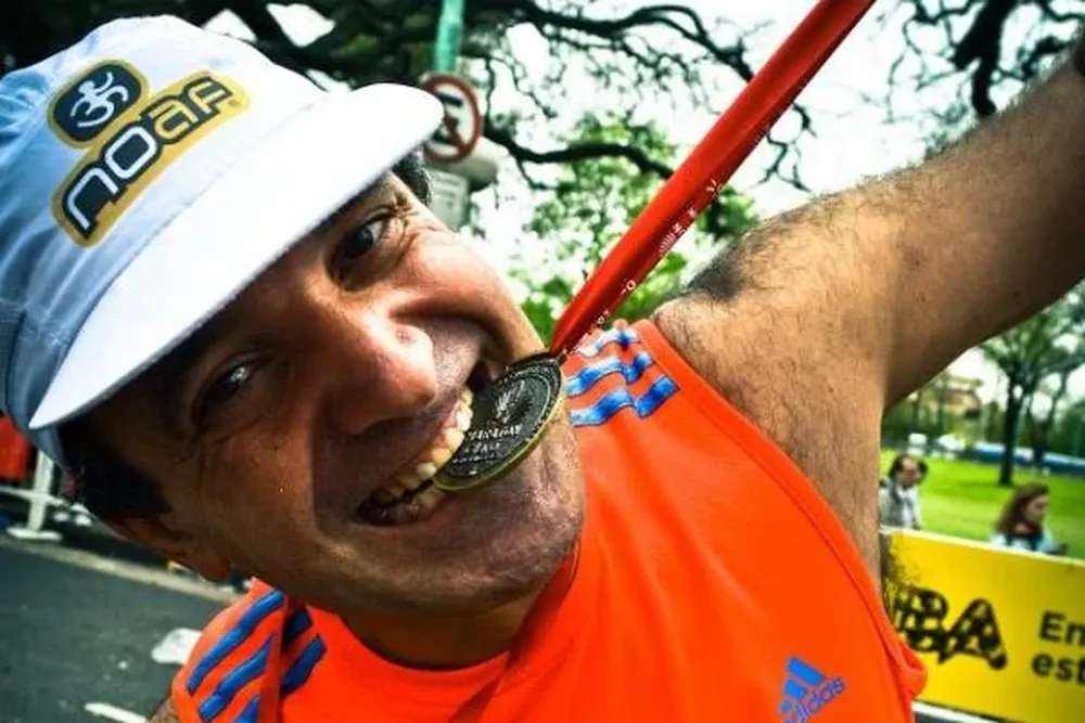 eduardo Ortíz durante una competencia en Buenos Aires.