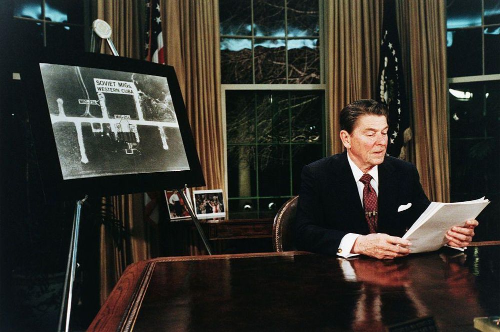 El presidente Ronald Reagan impulsó en los años 80 la Iniciativa de Defensa Estratégica que terminó siendo cancelada.