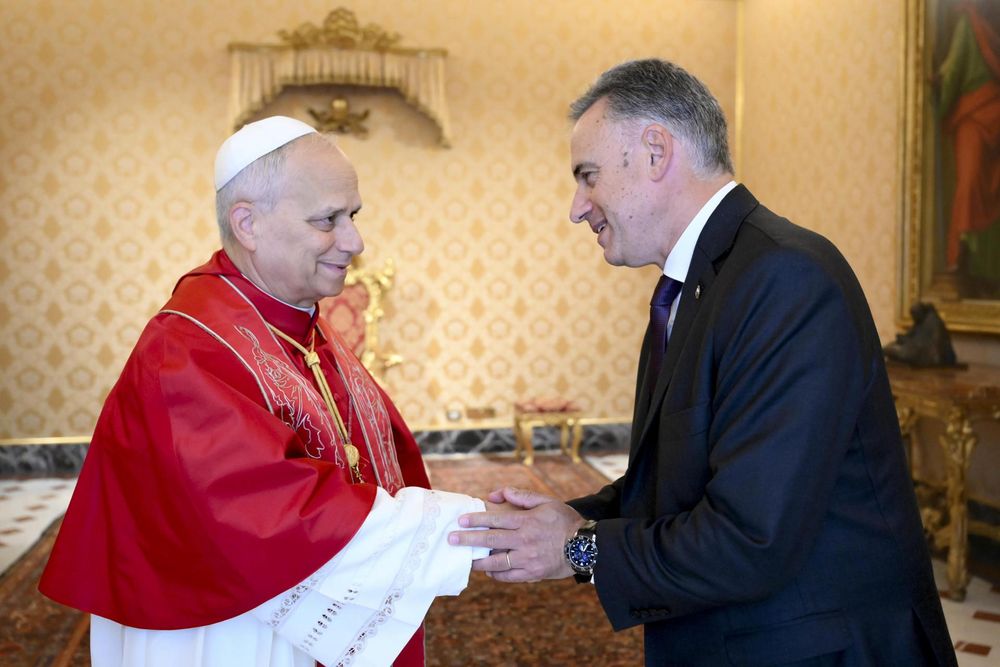 Yamandú Orsi y el Papa León XIV