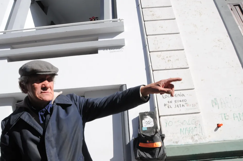 Mario vive en la calle desde 2004.