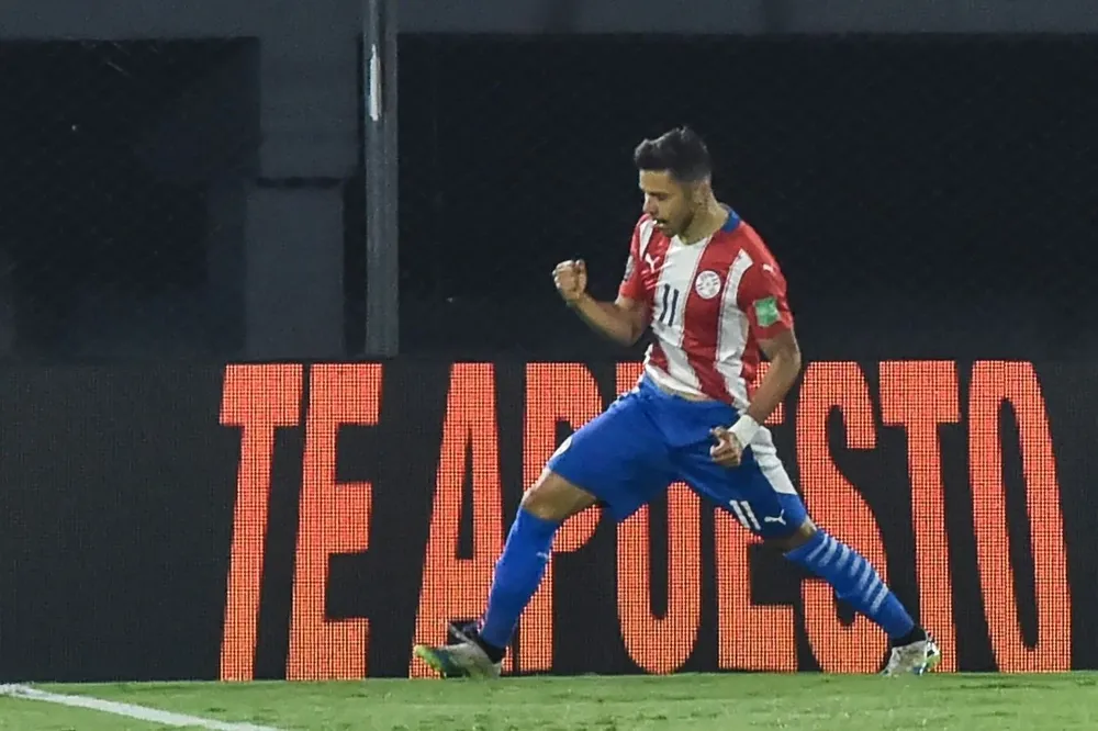 Ángel Romero con Paraguay