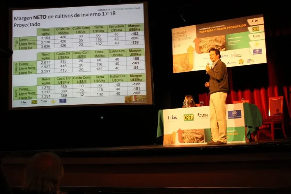 Gonzalo Invernizzi fue uno de los expositores en Mercedes.