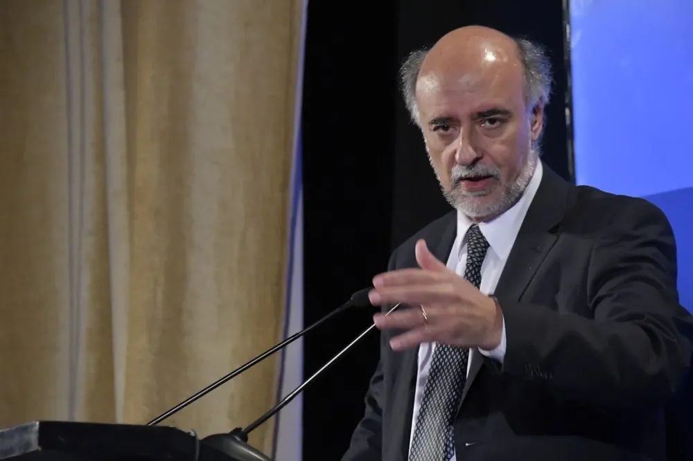 Ministro Mieres en el almuerzo de ADM