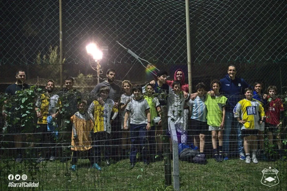 La hinchada papal se hizo presente
