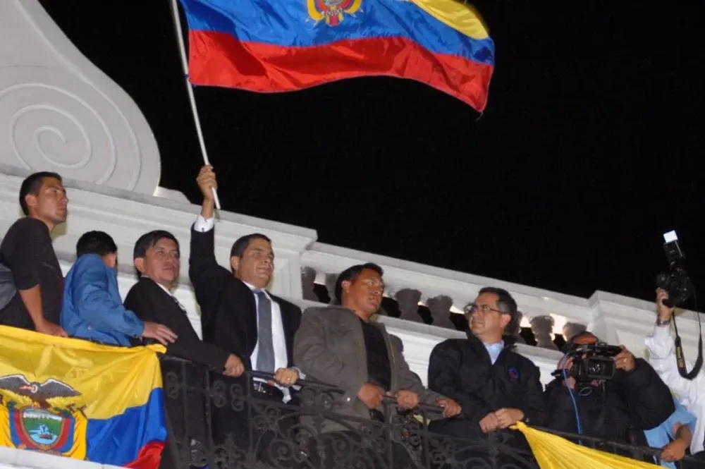 El presidente Rafael Correa, durante el motín de setiembre de 2010 (imagen de archivo).
