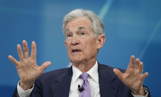 La Fed de EEUU bajó las tasas y avisó que lo hará dos veces más: cómo afecta al crédito, depósitos e hipotecas
