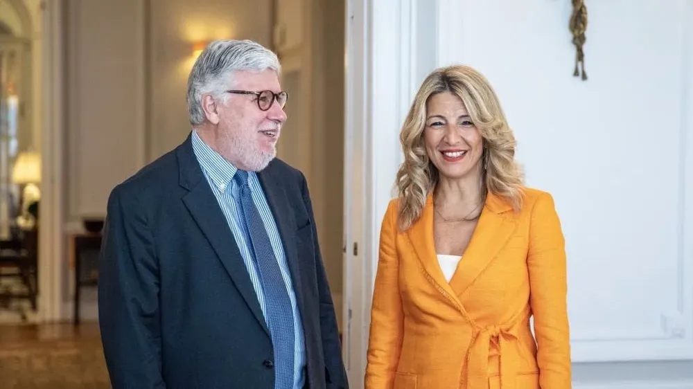 Yolanda Díaz y Santos Maraver, ahora juntos en la lista de Sumar.