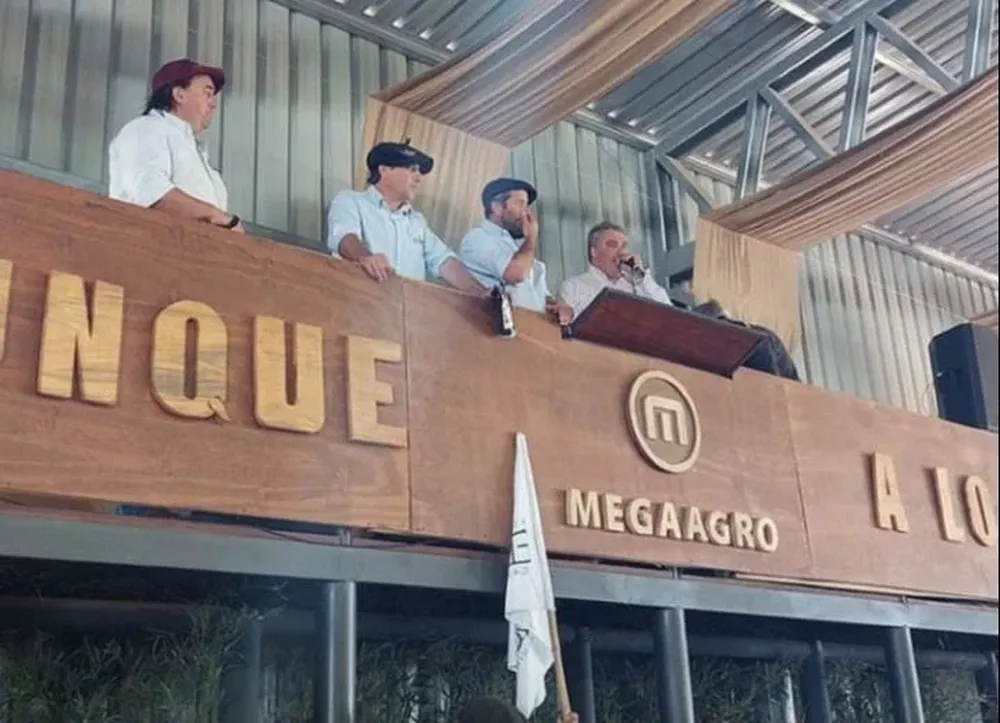 El remate terminó con 100% de ventas.